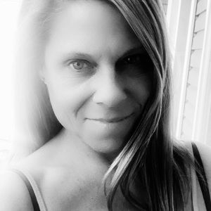 Meet your Posher, Leigh